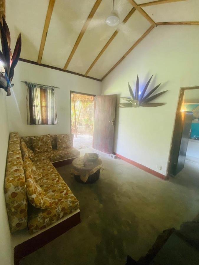 Mango Place Hikkaduwa Bagian luar foto