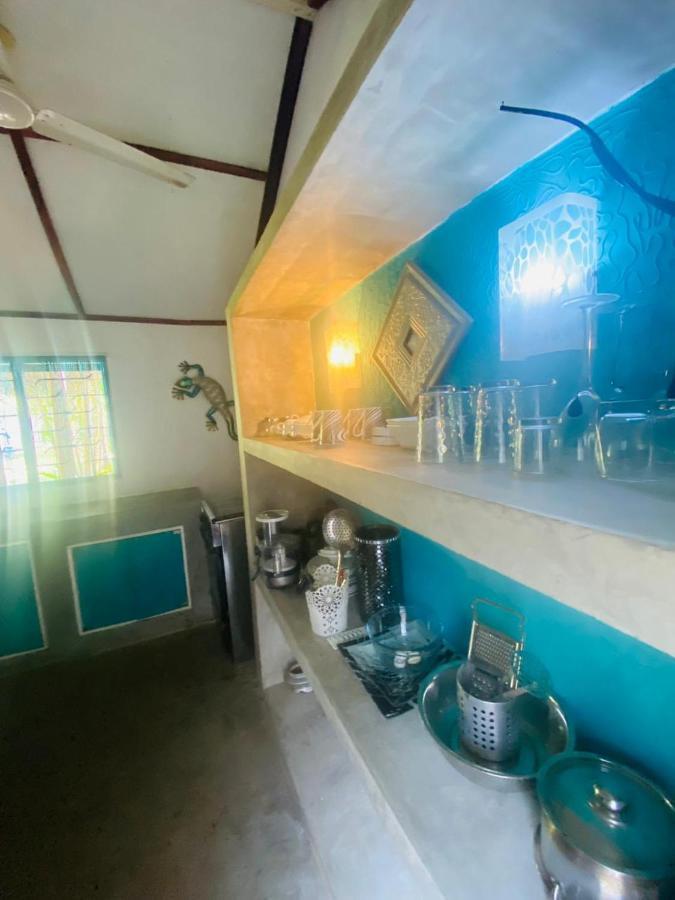 Mango Place Hikkaduwa Bagian luar foto